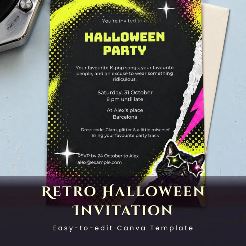 Invitació Retro de Halloween amb detalls verd llima i rosa, i un gat negre amb ulleres de sol en forma d’estrella